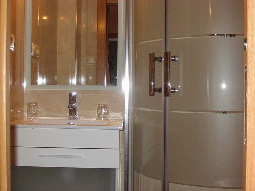 Hostal El Carmen Zaragoza Buitenkant foto