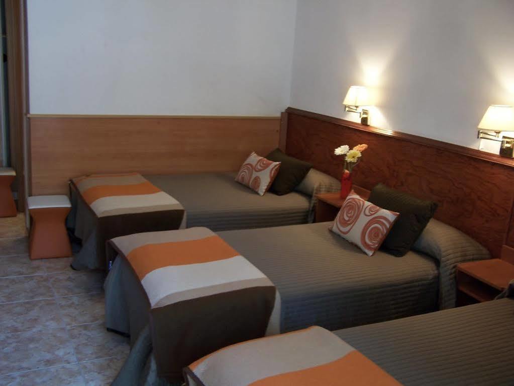 Hostal El Carmen Zaragoza Buitenkant foto